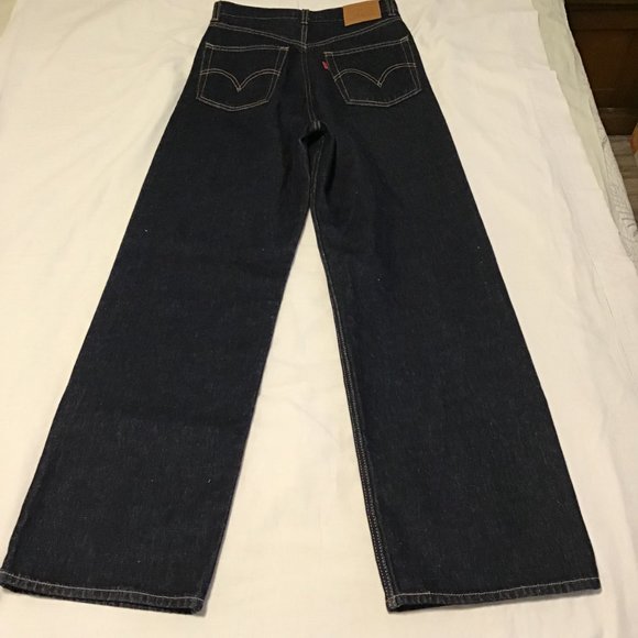 Levi's High Loose Ample Haut Jeans in Dark Blue Denim Wash - Picture 3 of 13